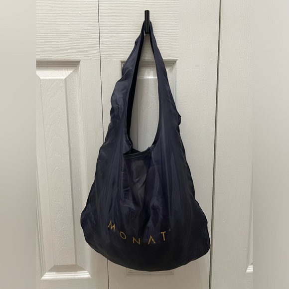 Monat Tote - Picture 1 of 2